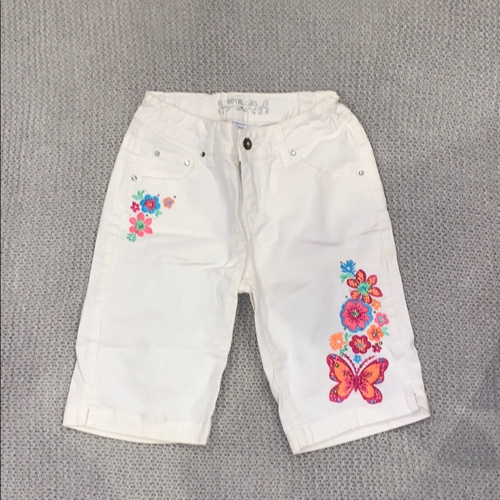 Very Cute White and Pink Set